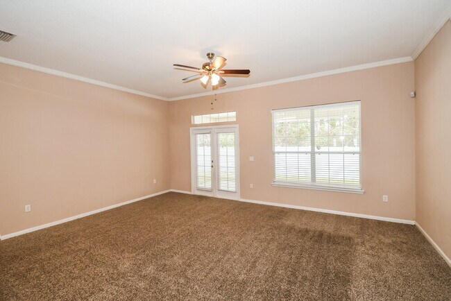 Photo - 725 Indigo Run Dr