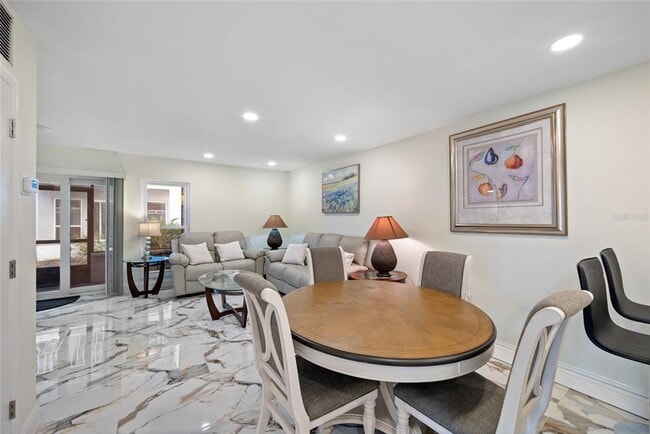 Photo - 240 Medallion Blvd Unit A