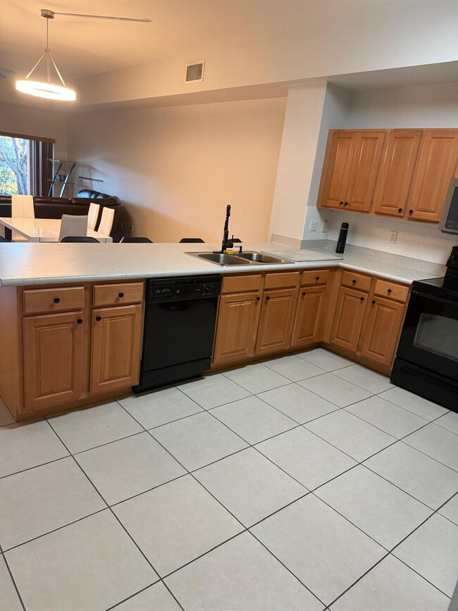 Photo - 7401 Palomino Dr