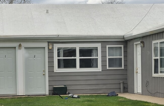 Photo - 2 bedroom $850/Month Unit 2