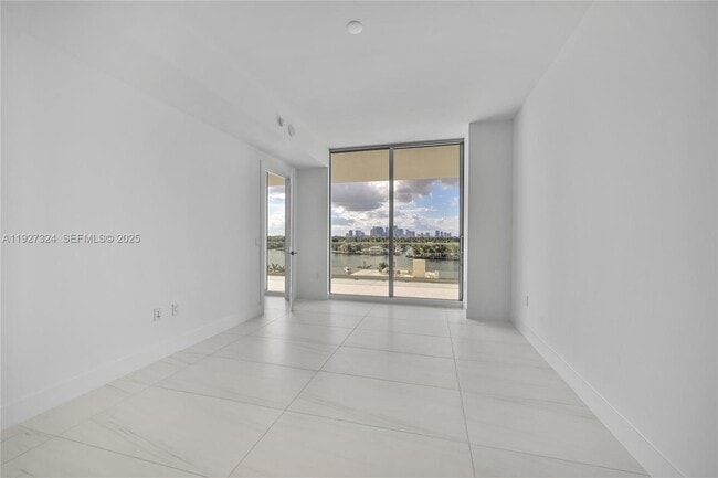 Photo - 153 N Seabreeze Blvd Unit 503-S