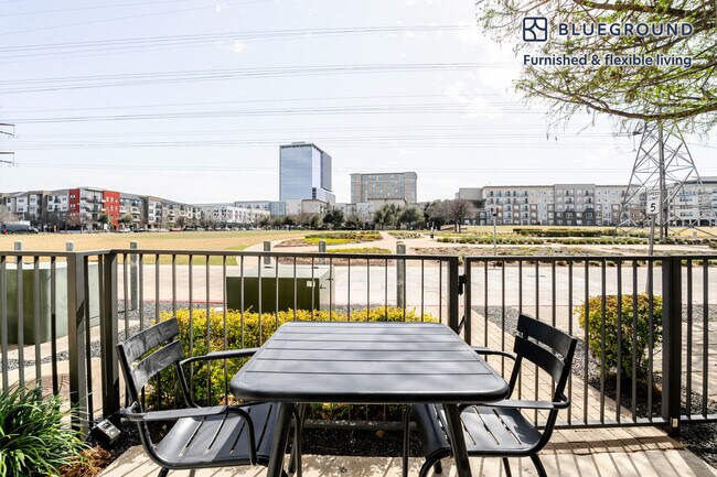 Photo - 3001 Esperanza Crossing Unidad FL0-ID302