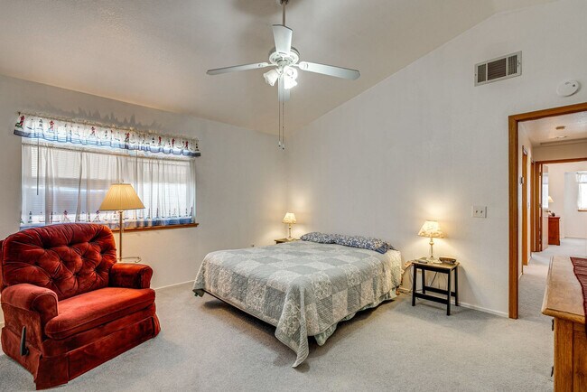 2033 Silvercrest Dr Unidad SI ID1585025P