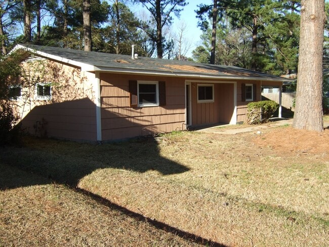 626 Meadowview Dr