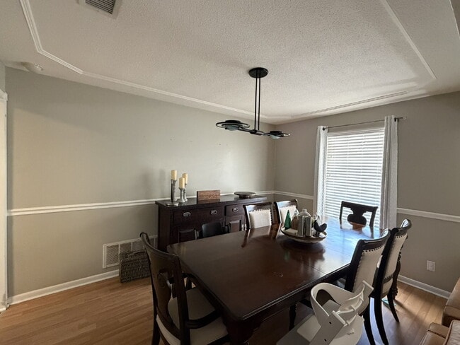 Photo - Charming Orange Park Home in a Prime Location