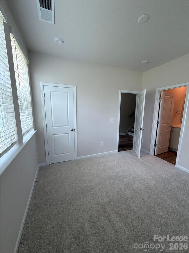 Photo - 4623 Swan Meadow Ln