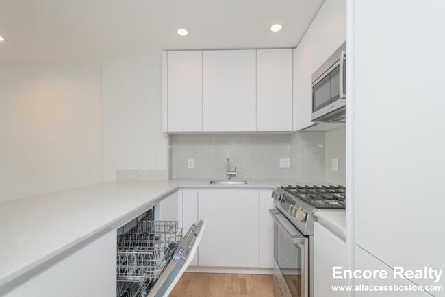 Photo - 1390 Columbia Rd Unit #61