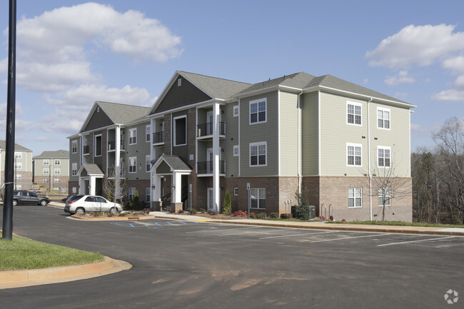 Palisades at the Park Apartments For Rent in Greenville, SC | ForRent.com