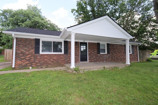 Photo - 115 Lynnwood Dr