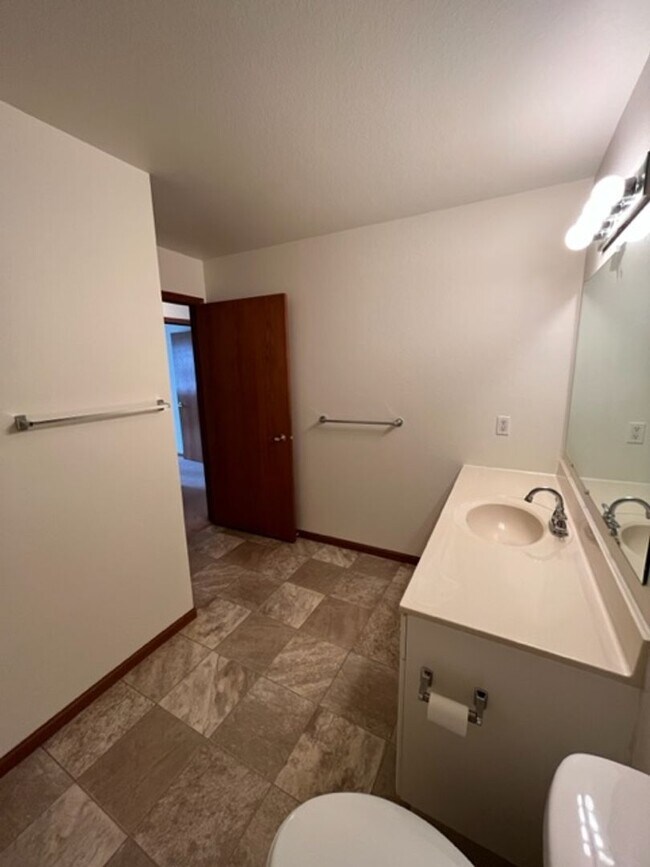 Photo - River Ridge Apartments-Waupaca