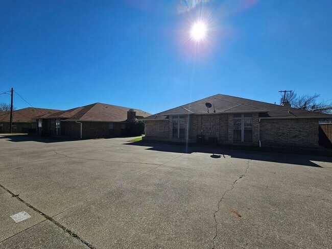 Photo - 3149 Tudor Ln Unidad OD-# 3149