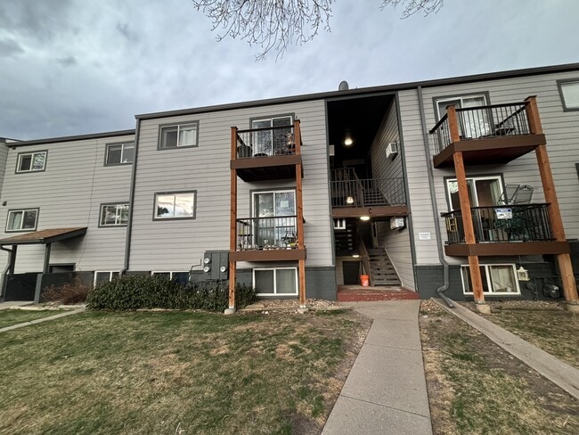 Building Photo - 16259 W 10th Ave Unit C1