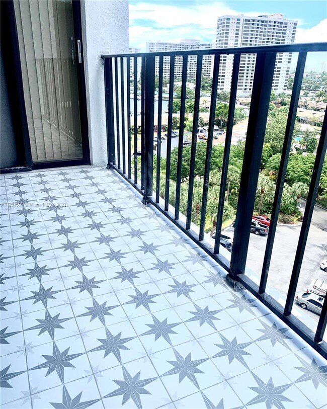 Photo - 200 Leslie Dr Unidad 1023