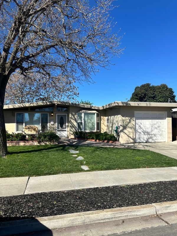 Photo - 471 Bernal Ave