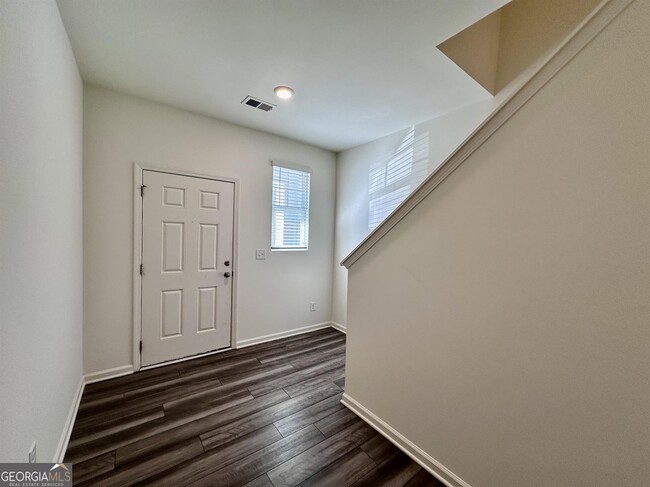 Photo - 1066 Paddington Dr