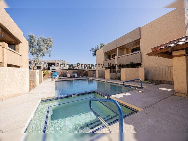 Photo - 1125 E Broadway Rd