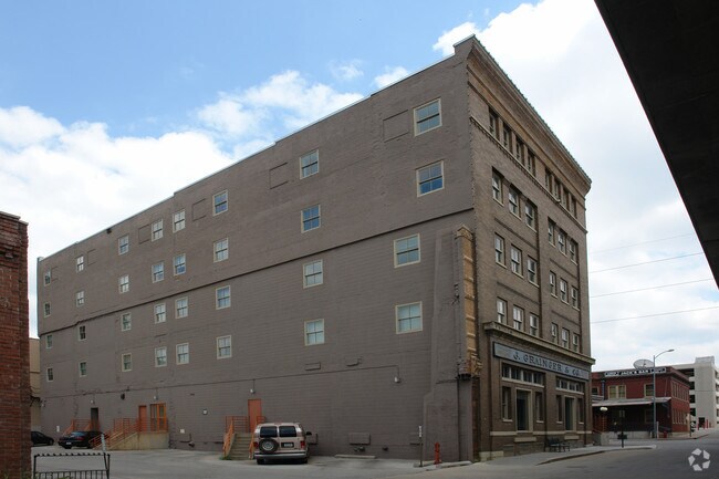 Photo - Grainger Building