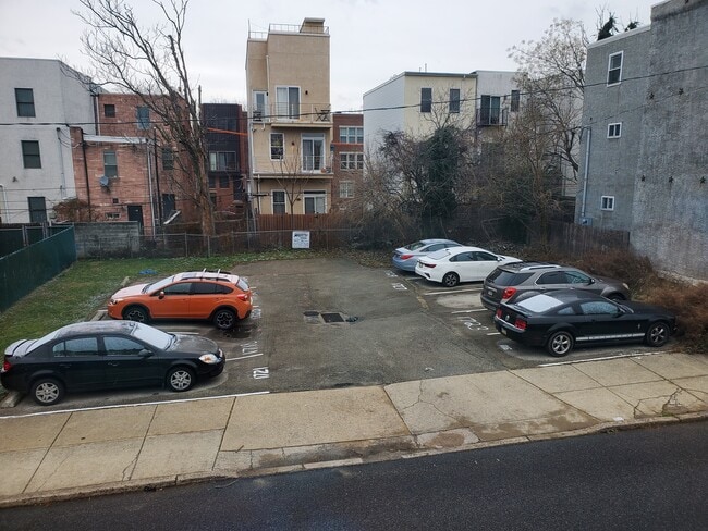 Photo - 1716 W Page St