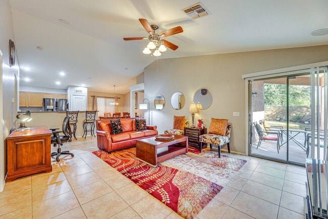 1884 W CALIBERA Ct Unit SI ID1546494P