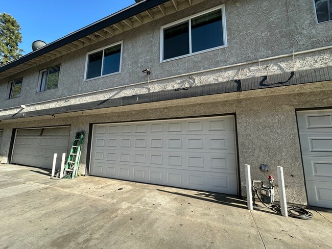 Photo - 11014 Arminta St Townhome