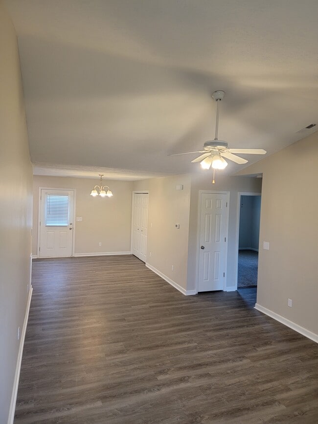 Photo - 6722 Boston Dr Unit 6722