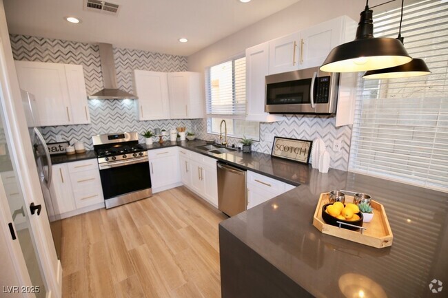 Building Photo - 1838 Thunder Mountain Dr Rental