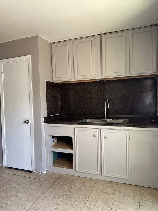 Photo - 519 N Bonner St Unit 519