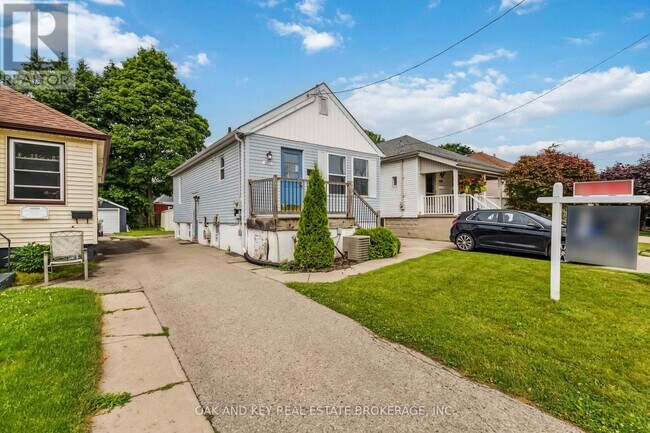 Photo - 487 Burbrook Pl