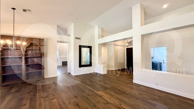 Photo - 19250 N 89th Pl