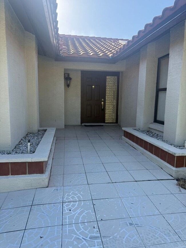 Photo - 3 Bed 2 Bath Home in Dr. Phillips!