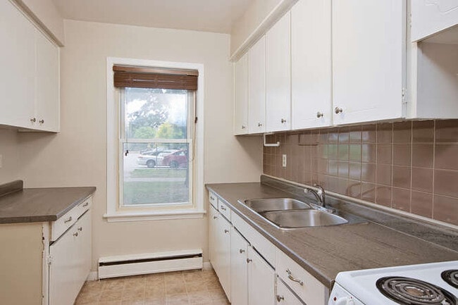 Photo - RENOVATED TWO BEDROOM TOWNHOME IN NORTHEAS...