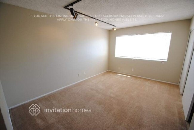 Photo - 6627 S 44th St