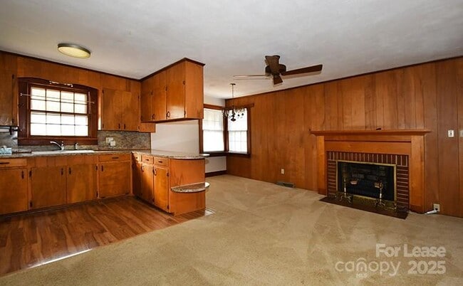 Photo - 1850 Landis Hwy