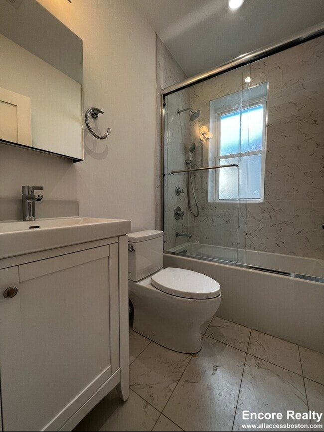 Photo - 65 Strathmore Rd