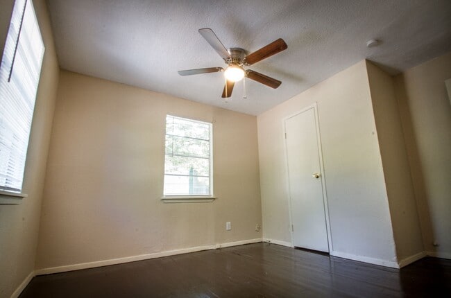 Discover Your New Home in the Heart of San... - Discover Your New Home in the Heart of San...
