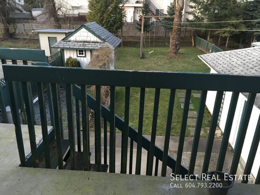 Photo - 13005-13100 AvenueUpper Unit Upper