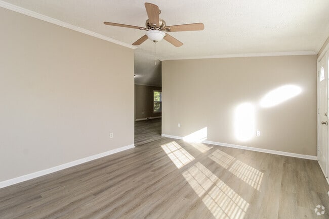 Building Photo - 8100 Tam O'Shanter Dr Rental