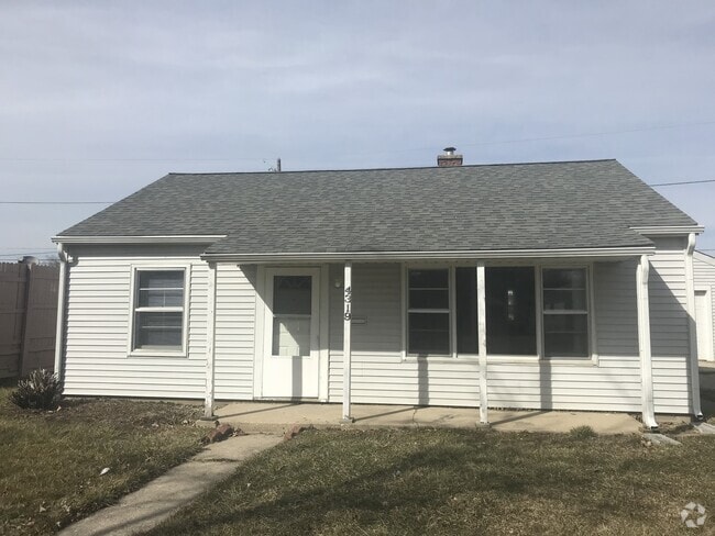 Building Photo - 4319 Standish Dr Rental