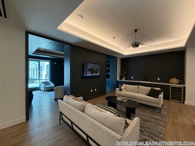 Building Photo - 289 Walk Hill St Unit 323