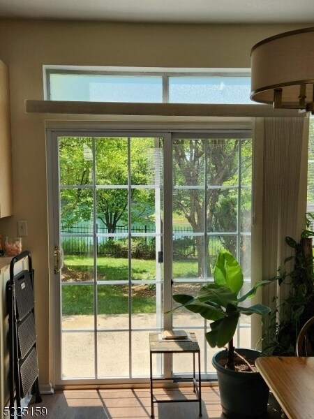 Photo - 33 High Pond Ln