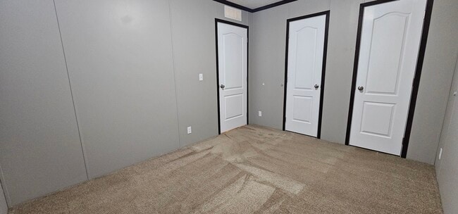 Photo - 2 Arbor Ln