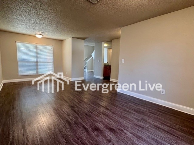 Photo - 101 Calla Ct