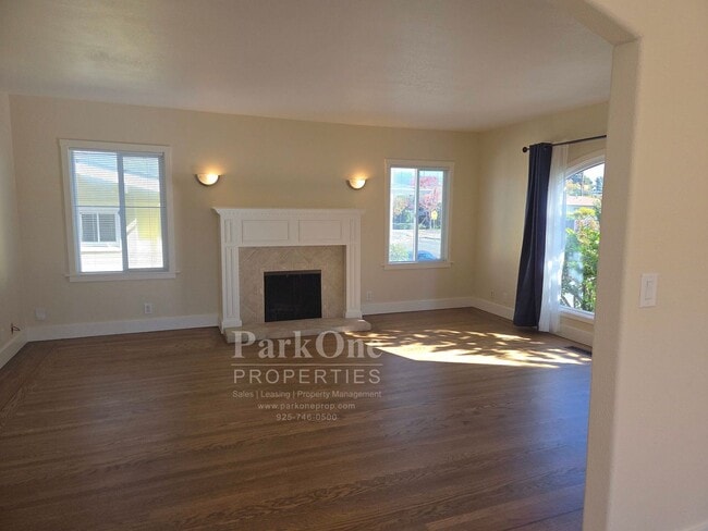 Photo - Great 4 Bedroom Home in the Heart of Albany!