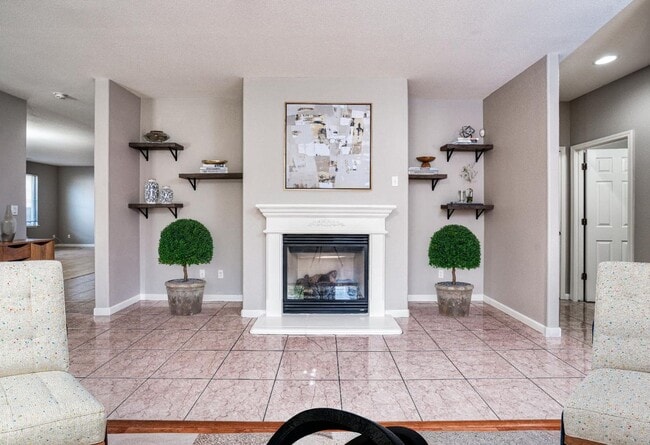 Photo - Perfect 6/3 Clovis Home for Large Family!