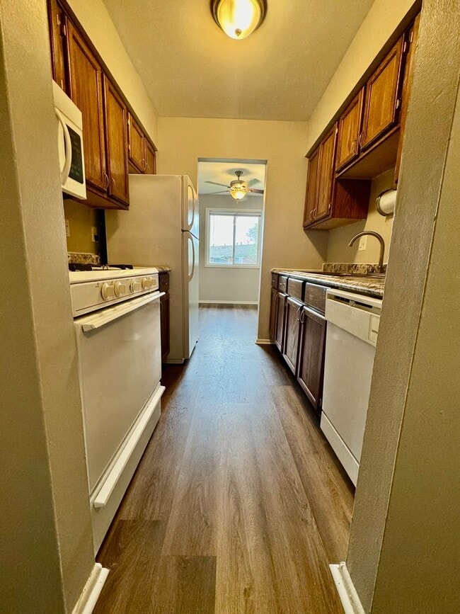 Photo - Modern 2-Bedroom Apartments in Crown Point, IN – Pet Friendly! Unit 928-101