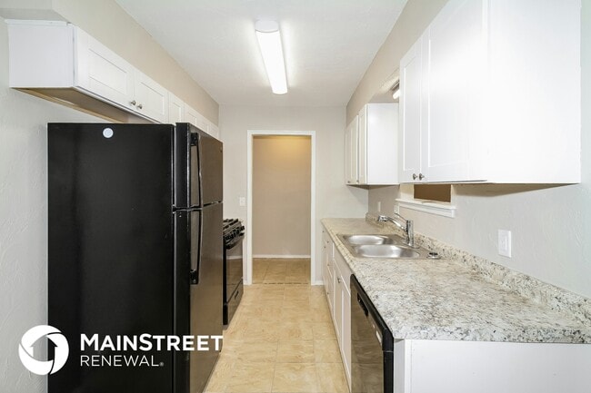 Photo - 813 Hampton Rd