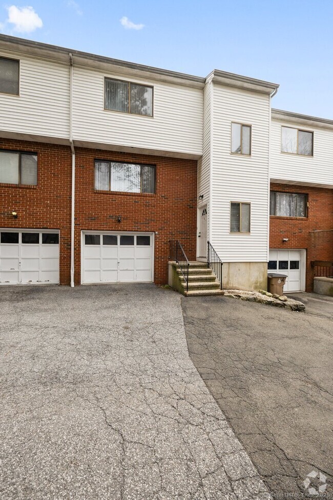 Building Photo - 422 Courtland Ave Unit APT 3