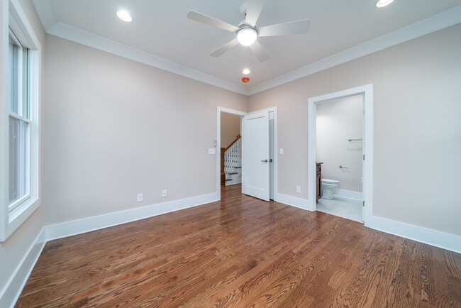 Photo - Experience the best of urban living in this stunning 3BR/3.5BA home in the highly sought-after Ge...