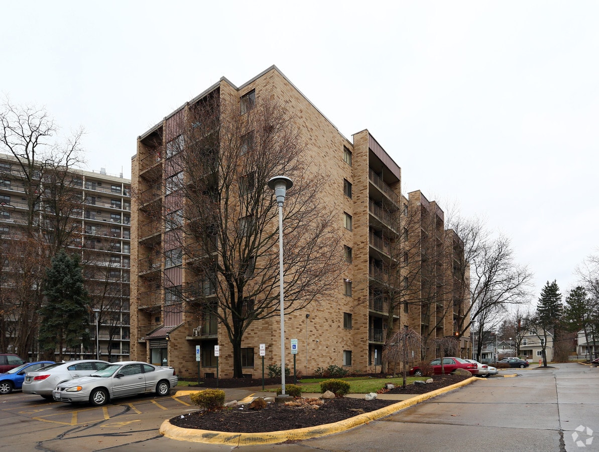 Photo - William E. Fowler Senior Apartments