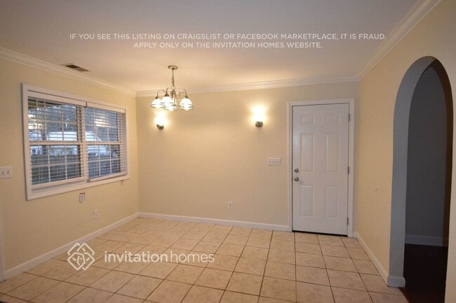 Photo - 118 Franklin Way